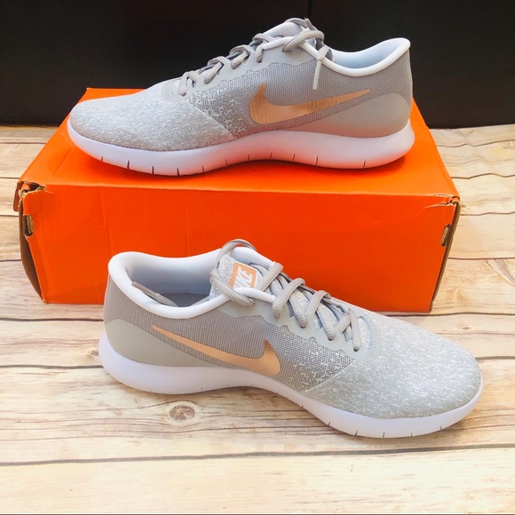 Nike Shoes - NEW Women’s Nike Flex Contact Running Shoes